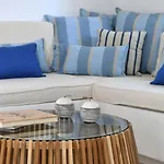 Vila Luxury Paros Ianthe Striking Beauty 4 Bedrooms Pounda