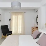 Luxury Paros Ianthe Striking Beauty 4 Bedrooms Vila Pounda