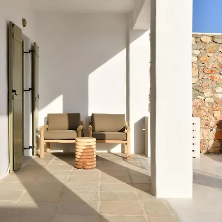Villa Luxury Ianthe Striking Beauty 4 Bedrooms Glisidia *