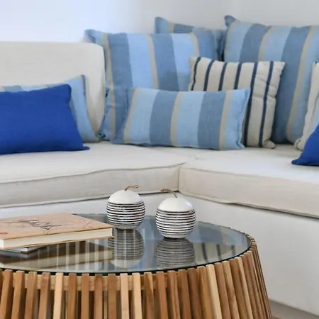 Luxury Paros Ianthe Striking Beauty 4 Bedrooms Vila Pounda