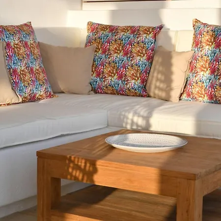 Luxury Paros Ianthe Striking Beauty 4 Bedrooms Vila Pounda
