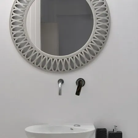 Luxury Ianthe Striking Beauty 4 Bedrooms Glisidia *