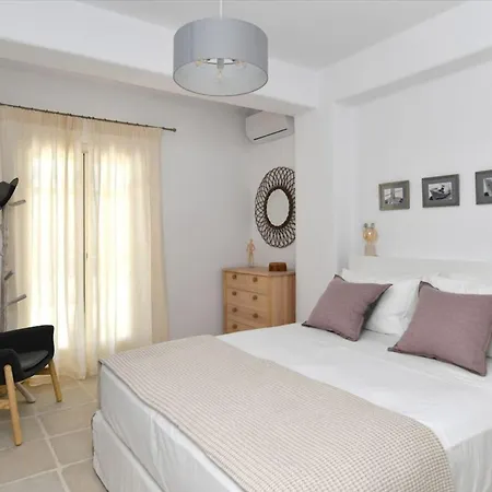 Luxury Ianthe Striking Beauty 4 Bedrooms Glisidia Páros