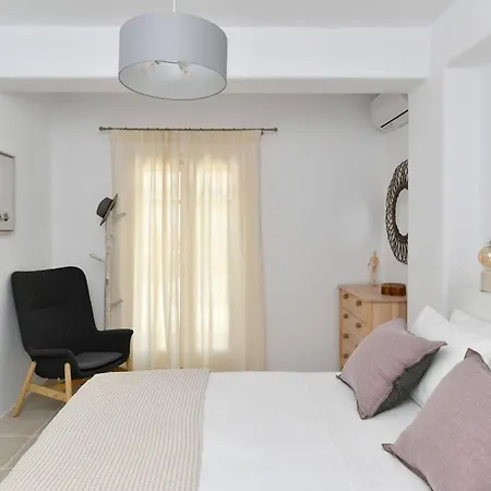 Luxury Paros Ianthe Striking Beauty 4 Bedrooms Vila Pounda